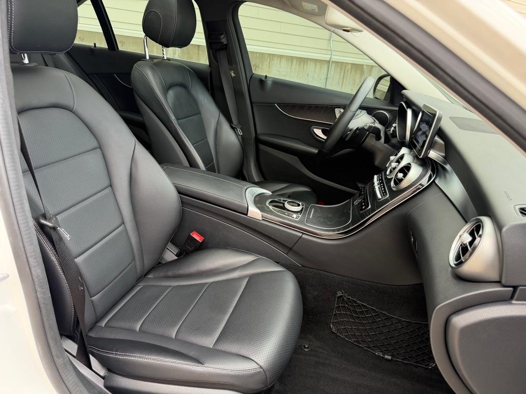 Mercedes-Benz C-Class C300 4MATIC Sedan 2017