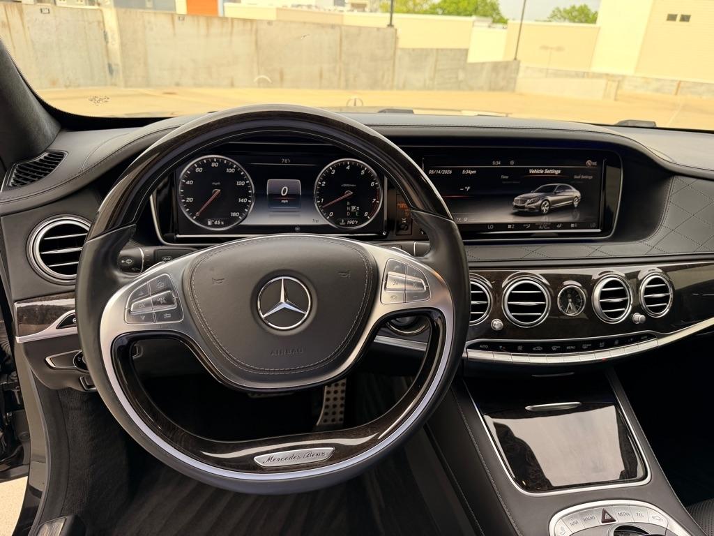 Mercedes-Benz S-Class S550 4MATIC 2015