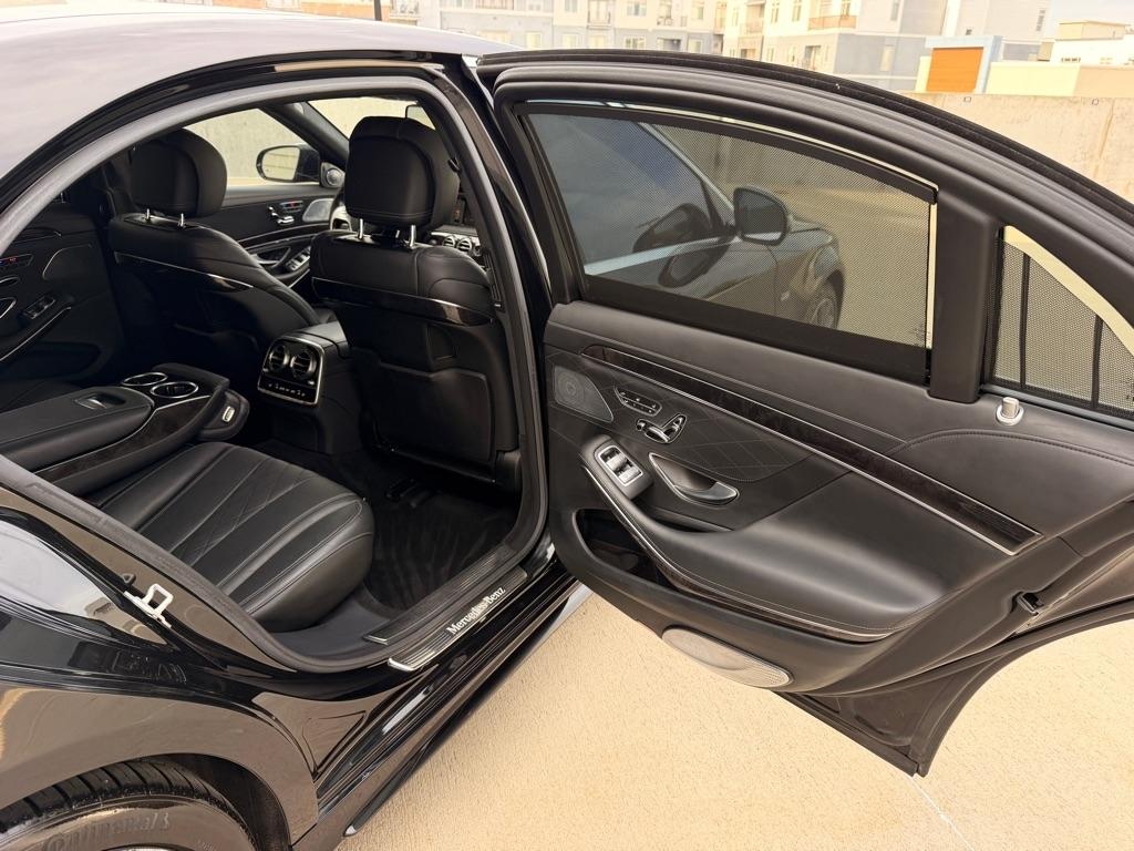 Mercedes-Benz S-Class S550 4MATIC 2015