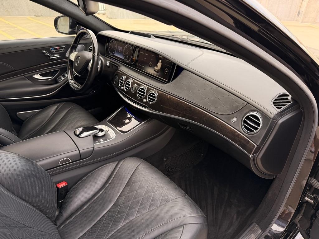 Mercedes-Benz S-Class S550 4MATIC 2015