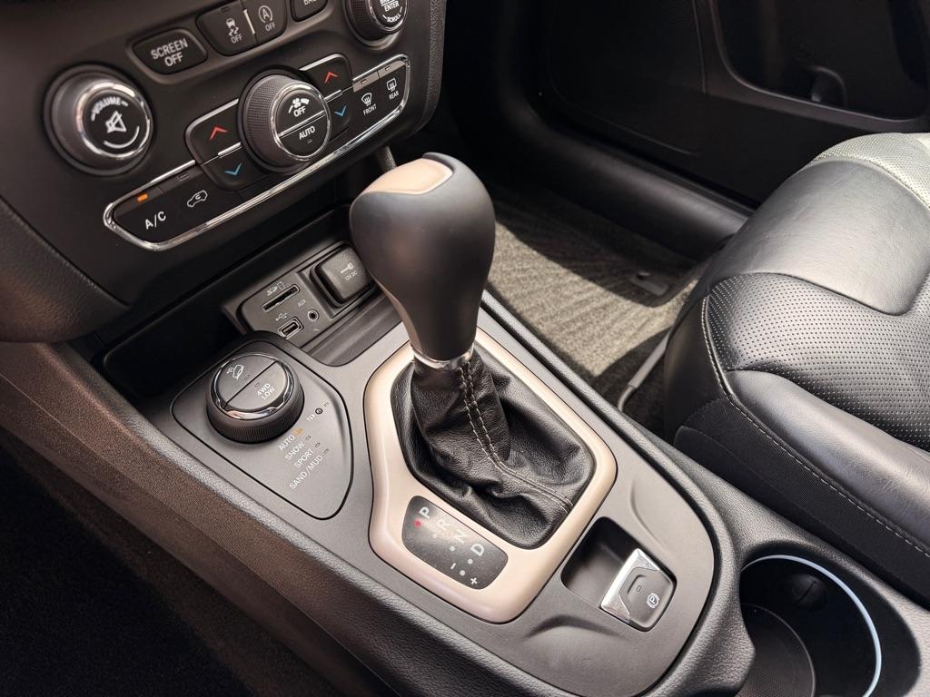 Jeep Cherokee Limited 4WD 2015