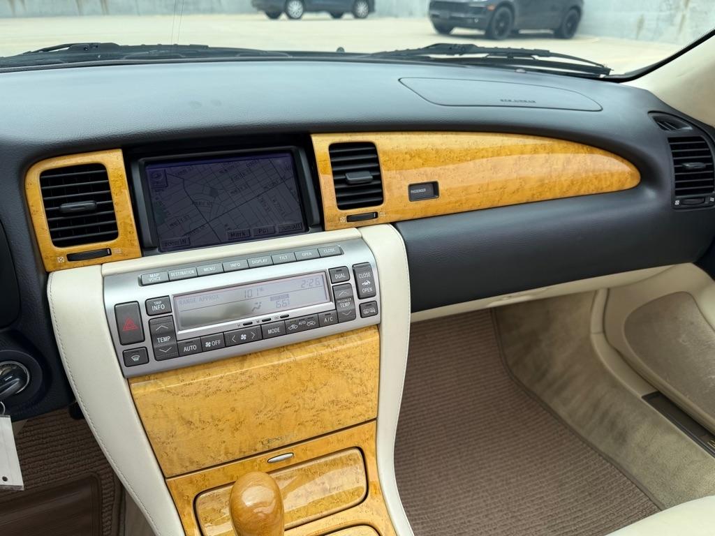 Lexus SC 430 Convertible 2002