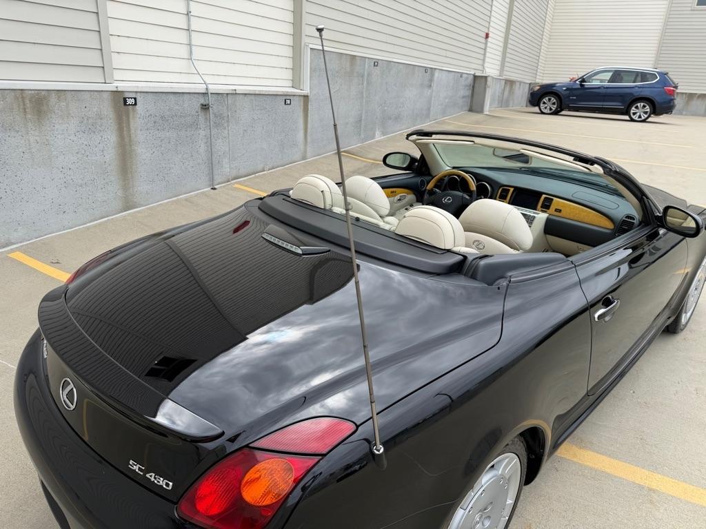 Lexus SC 430 Convertible 2002