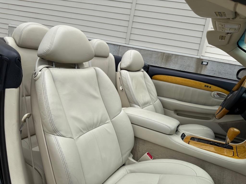 Lexus SC 430 Convertible 2002