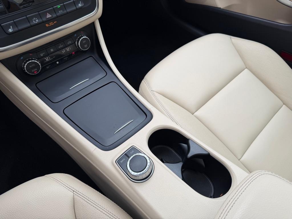 Mercedes-Benz CLA-Class CLA250 4MATIC 2014
