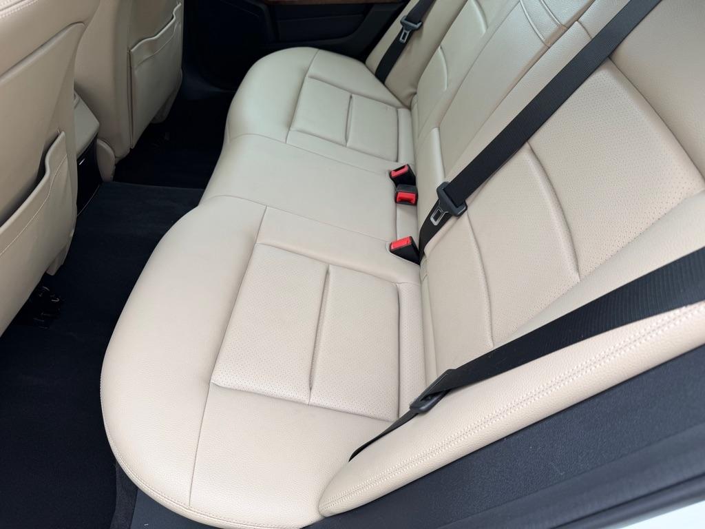 Mercedes-Benz E-Class E350 Sedan 2013