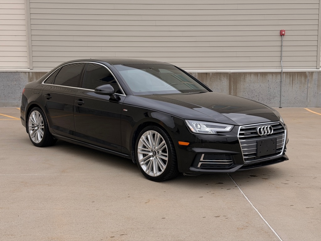 2017 Audi A4 2.0T quattro S tronic Prestige's photo