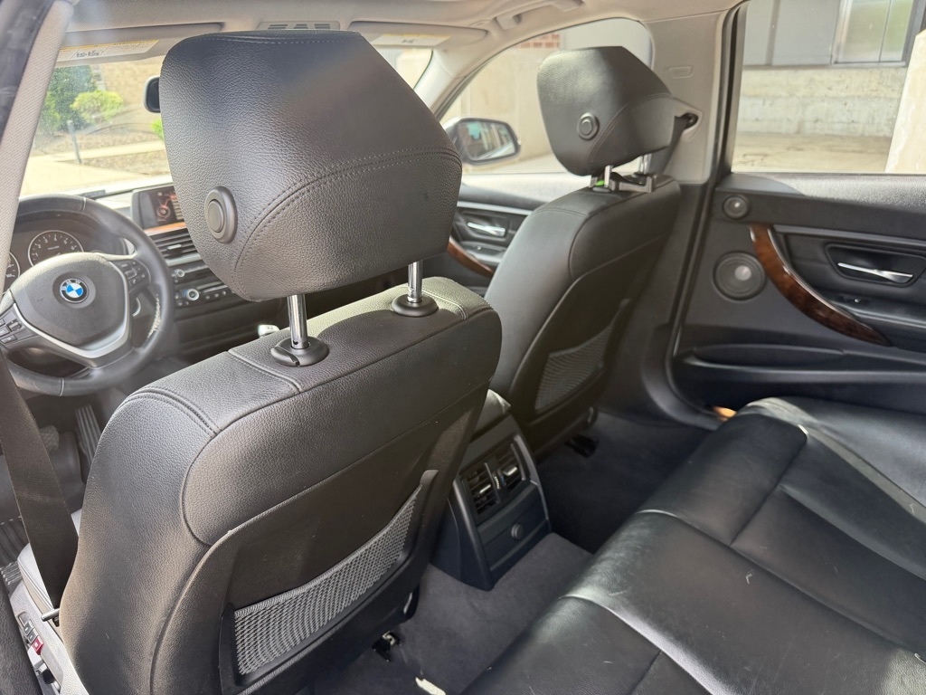 BMW 3-Series 328i xDrive Sedan 2015