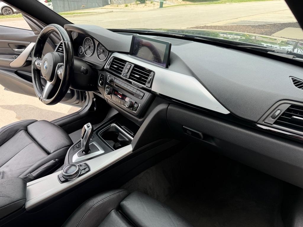 BMW 3-Series 328i Sedan 2014