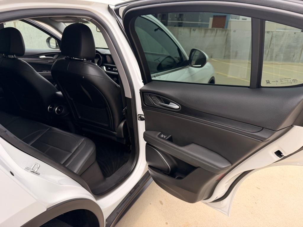 Alfa Romeo Stelvio AWD 2019