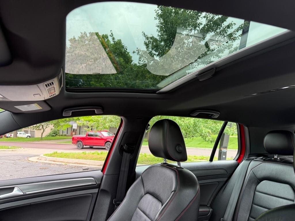 Volkswagen Golf GTI S 7A 2021