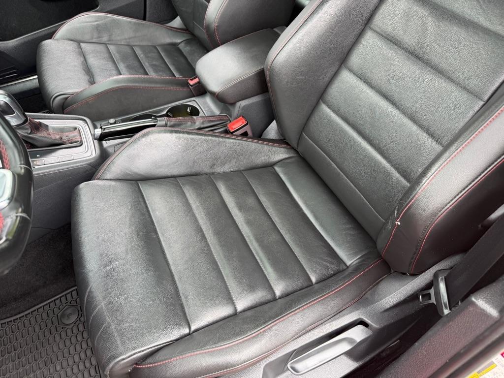 Volkswagen Golf GTI S 7A 2021