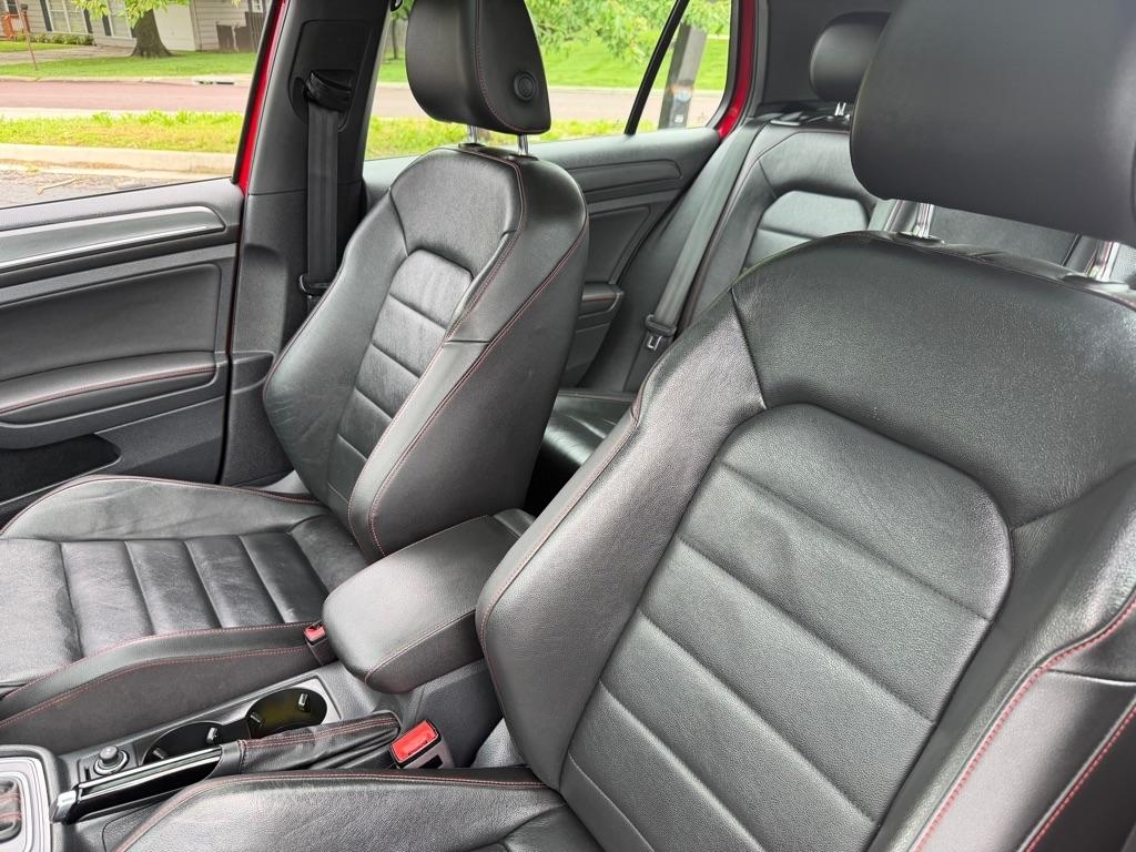 Volkswagen Golf GTI S 7A 2021