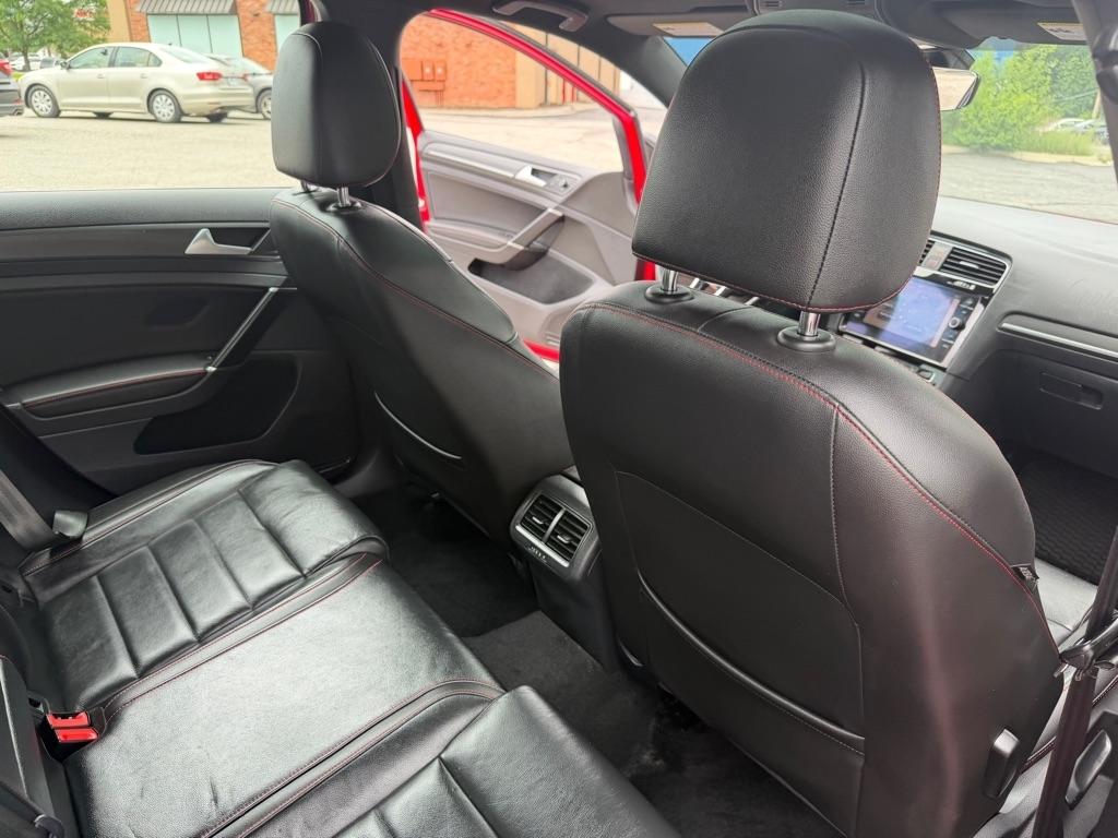 Volkswagen Golf GTI S 7A 2021