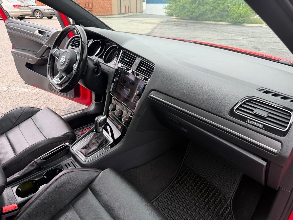 Volkswagen Golf GTI S 7A 2021