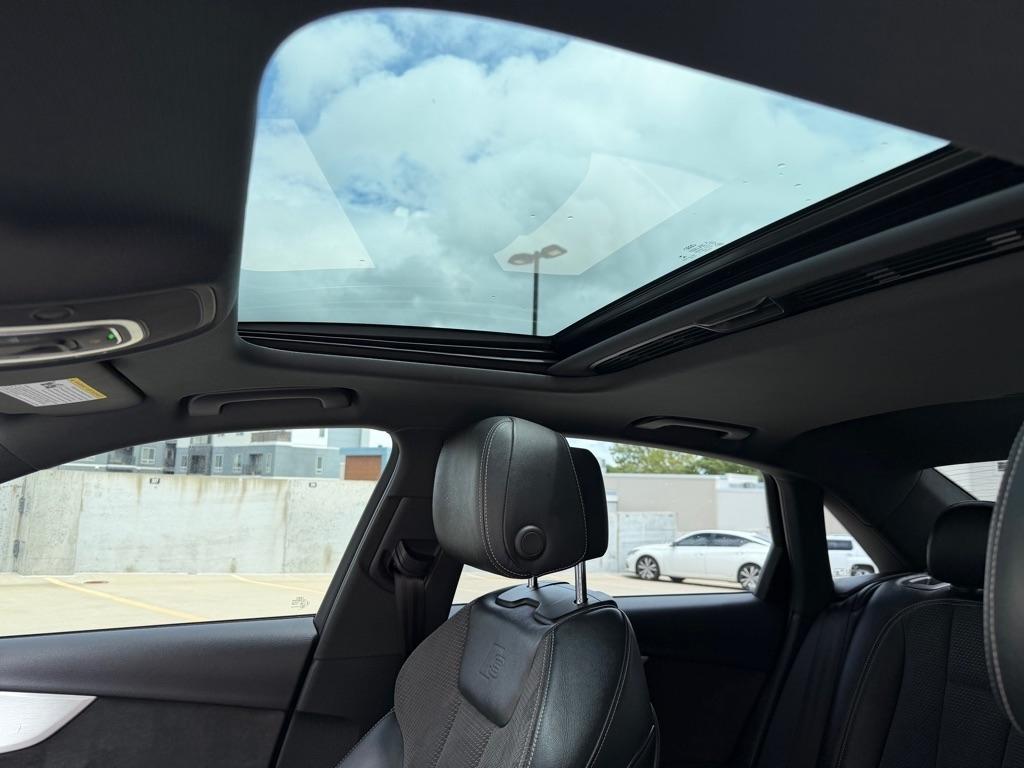 Audi A4 Premium Plus 45 TFSI quattro 2020