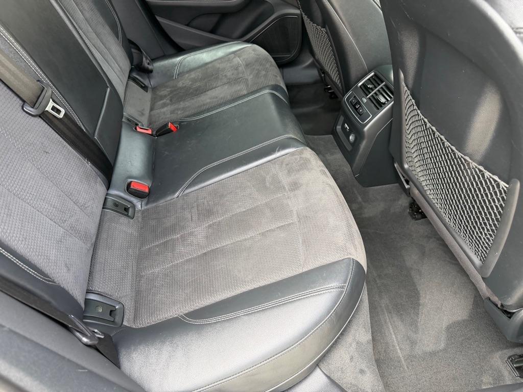 Audi A4 Premium Plus 45 TFSI quattro 2020