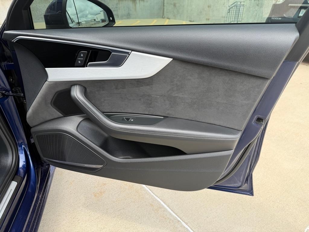Audi A4 Premium Plus 45 TFSI quattro 2020