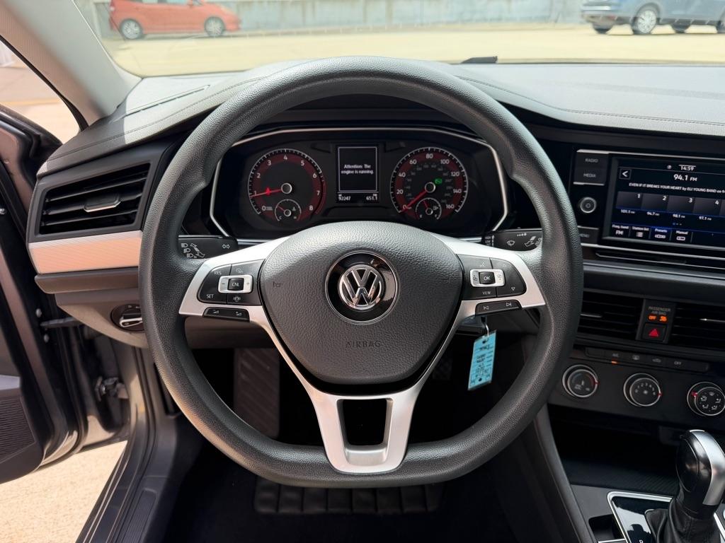 Volkswagen Jetta 1.4T S 8A 2021