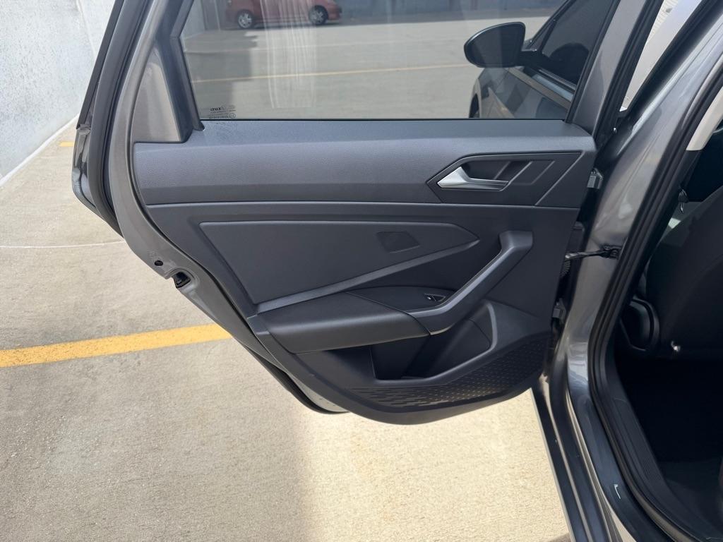 Volkswagen Jetta 1.4T S 8A 2021