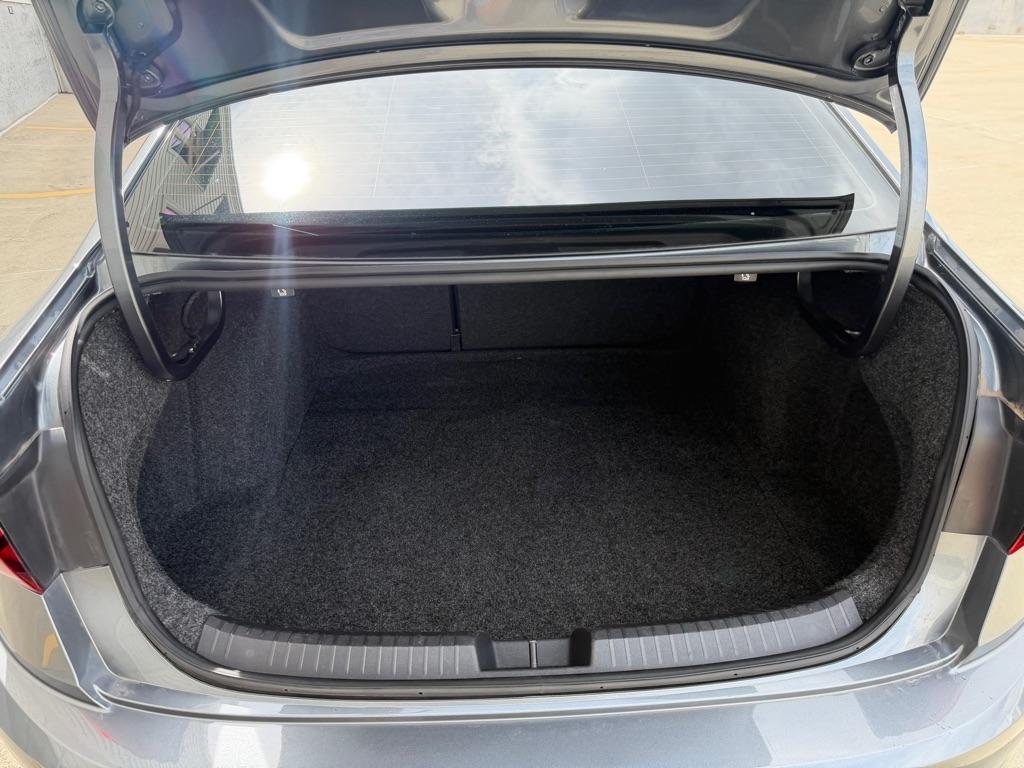 Volkswagen Jetta 1.4T S 8A 2021