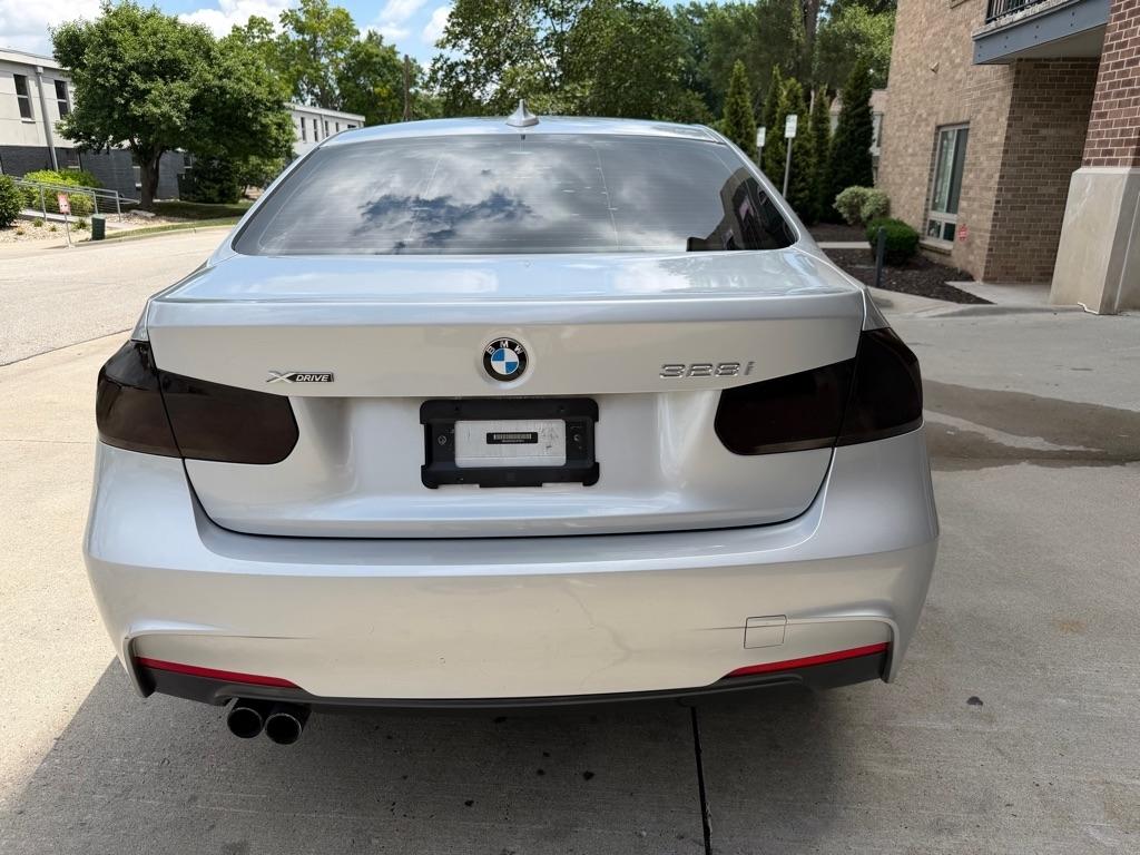 BMW 3-Series 328i xDrive Sedan 2014
