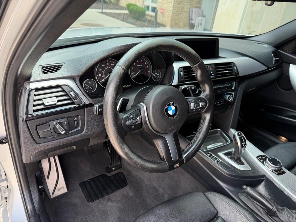 BMW 3-Series 328i xDrive Sedan 2014
