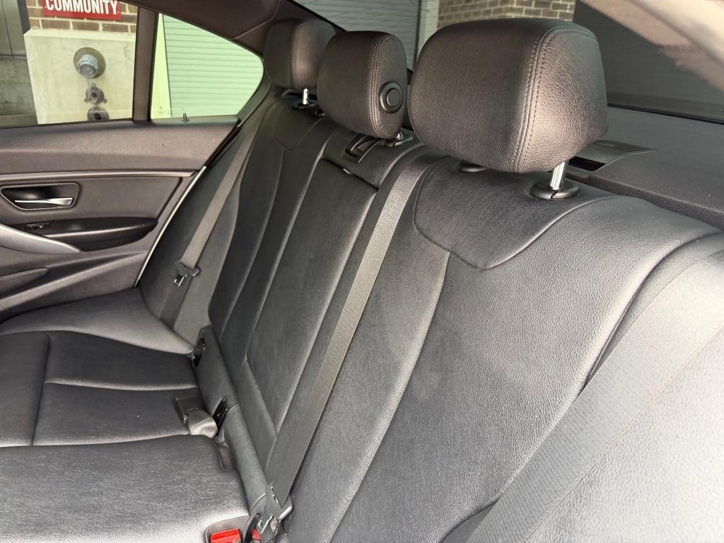 BMW 3-Series 328i xDrive Sedan 2014