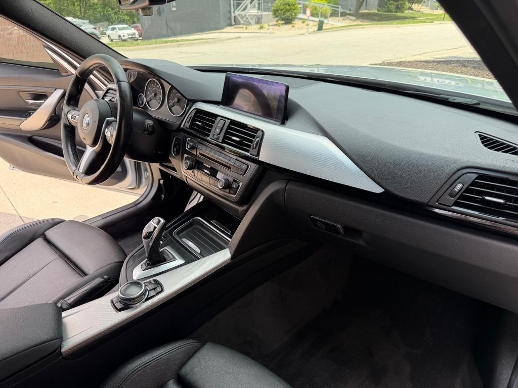 BMW 3-Series 328i xDrive Sedan 2014