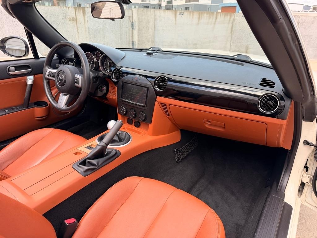 Mazda MX-5 Miata 3rd Generation Limited 2006
