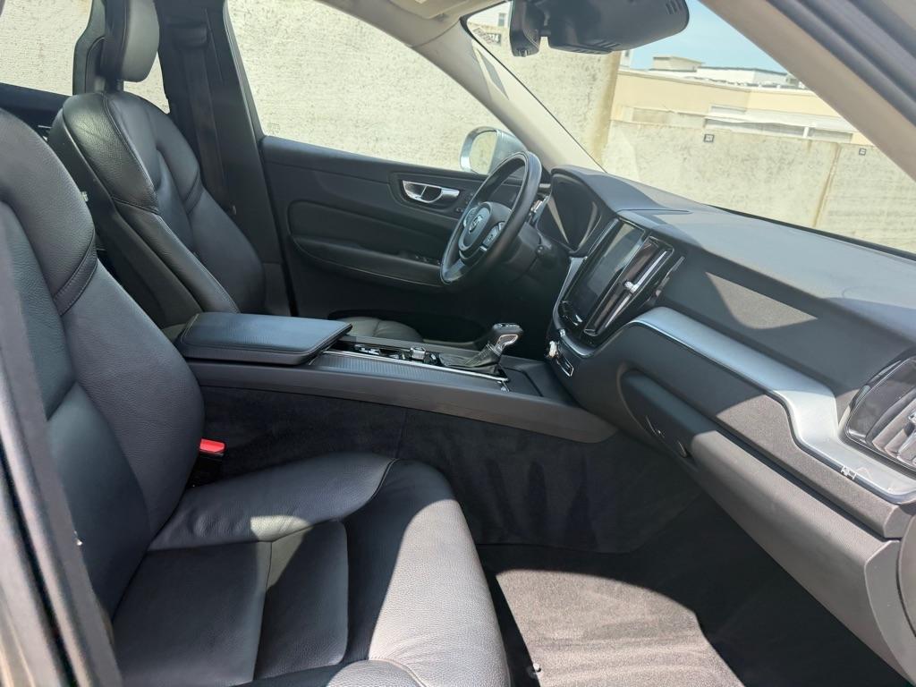 Volvo XC60 T6 Momentum AWD 2018