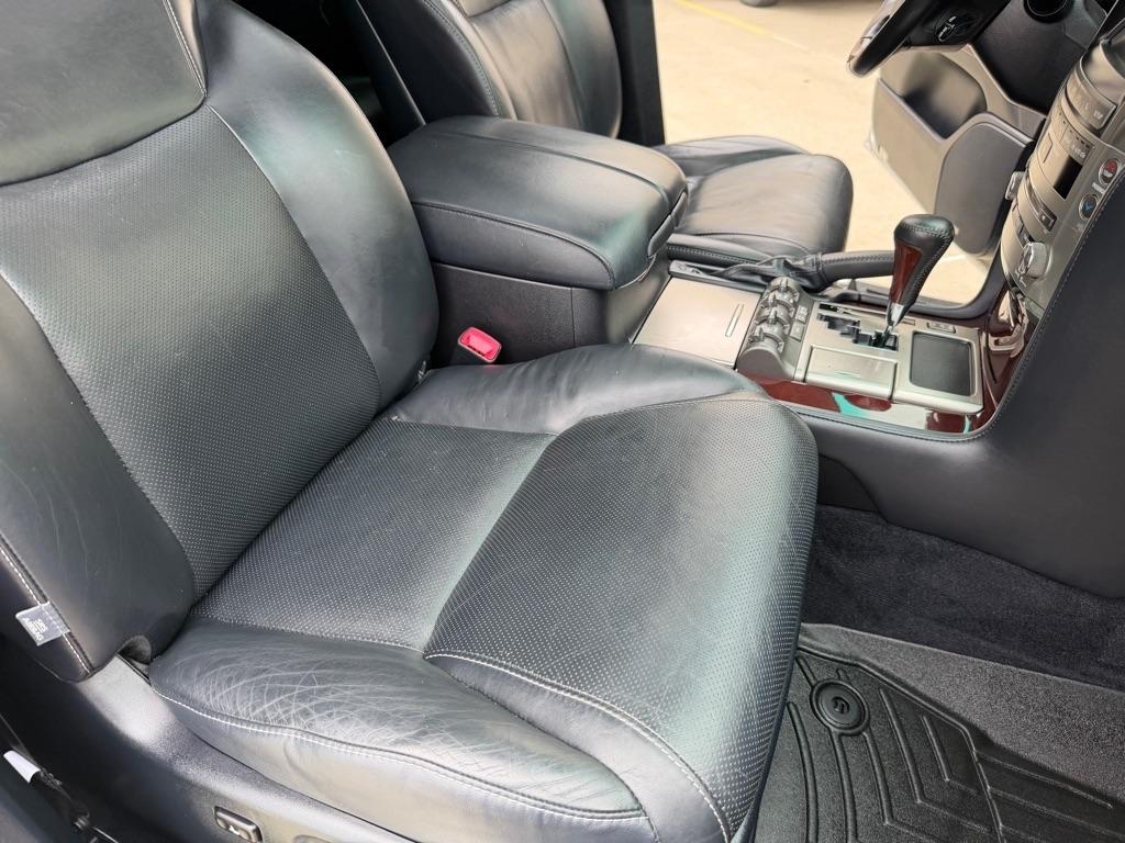 Lexus LX 570 Sport Utility 2013