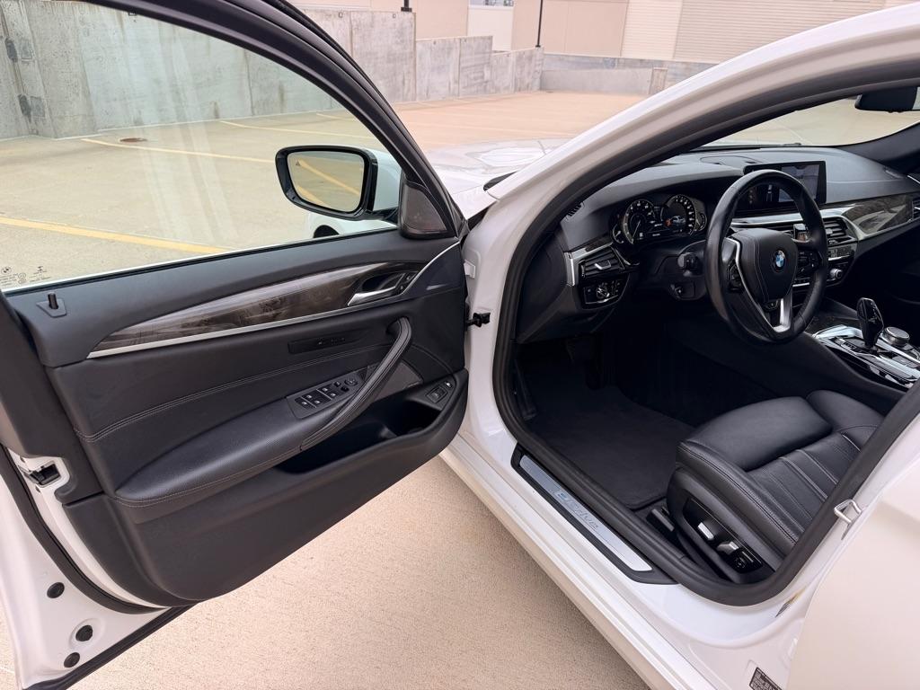 BMW 5-Series 530e xDrive iPerformance 2018
