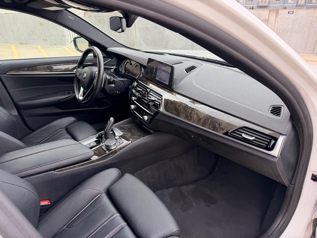 BMW 5-Series 530e xDrive iPerformance 2018