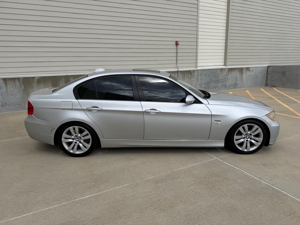 BMW 3-Series 328i 2008