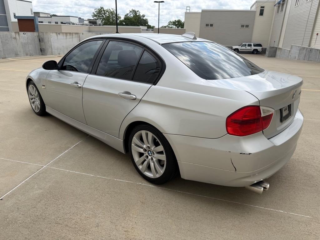 BMW 3-Series 328i 2008