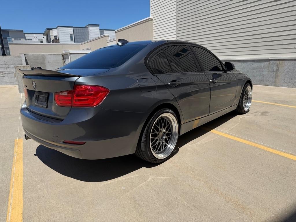BMW 3-Series 320i xDrive 2015