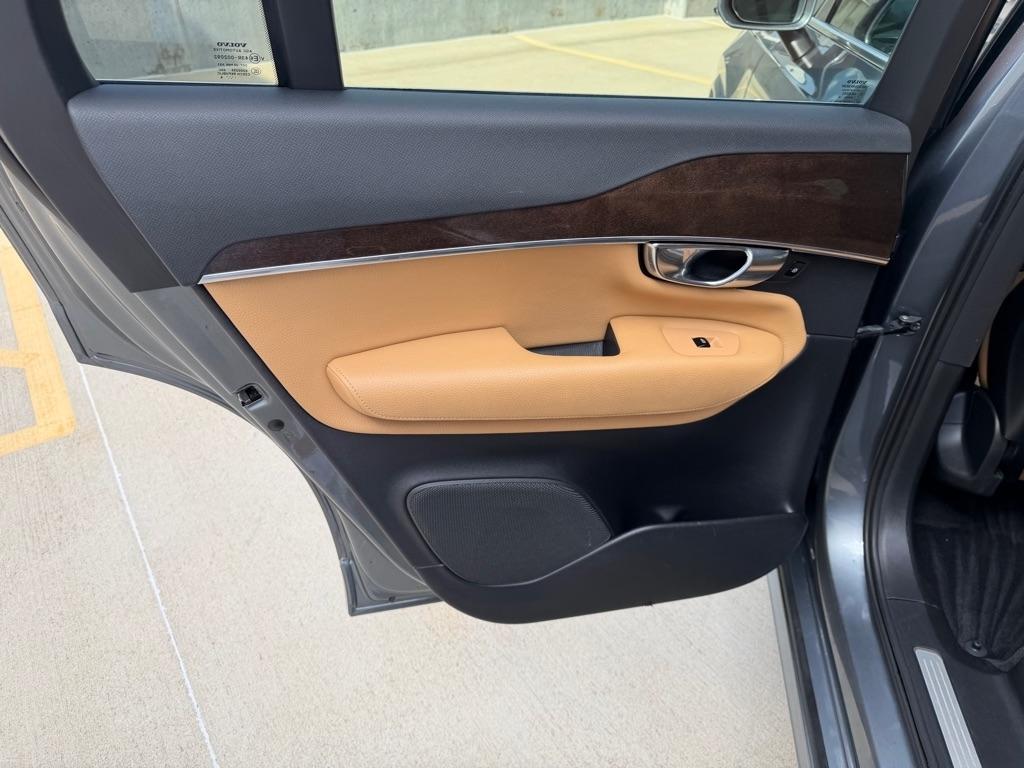 Volvo XC90 T6 Momentum AWD 2017