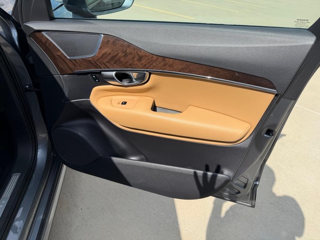 Volvo XC90 T6 Momentum AWD 2017