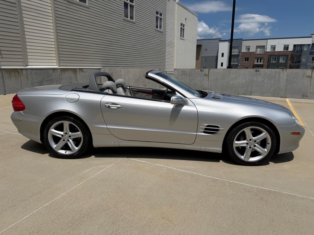 Mercedes-Benz SL  2004