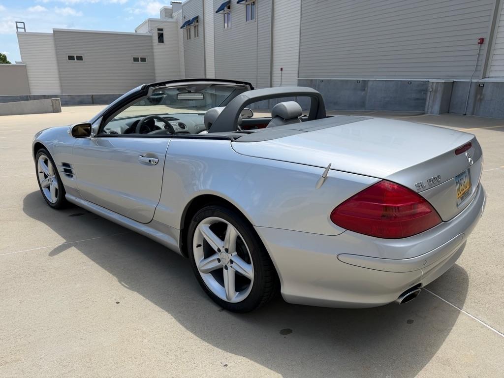 Mercedes-Benz SL  2004