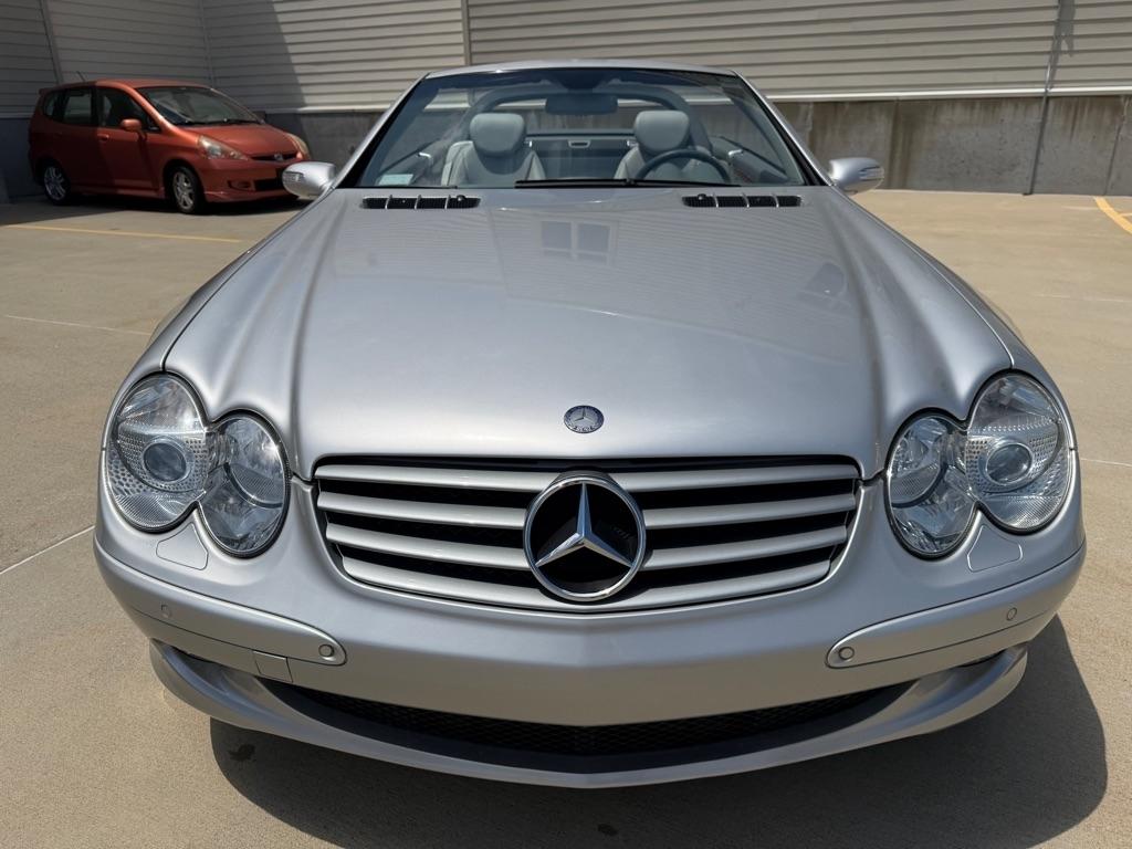 Mercedes-Benz SL  2004