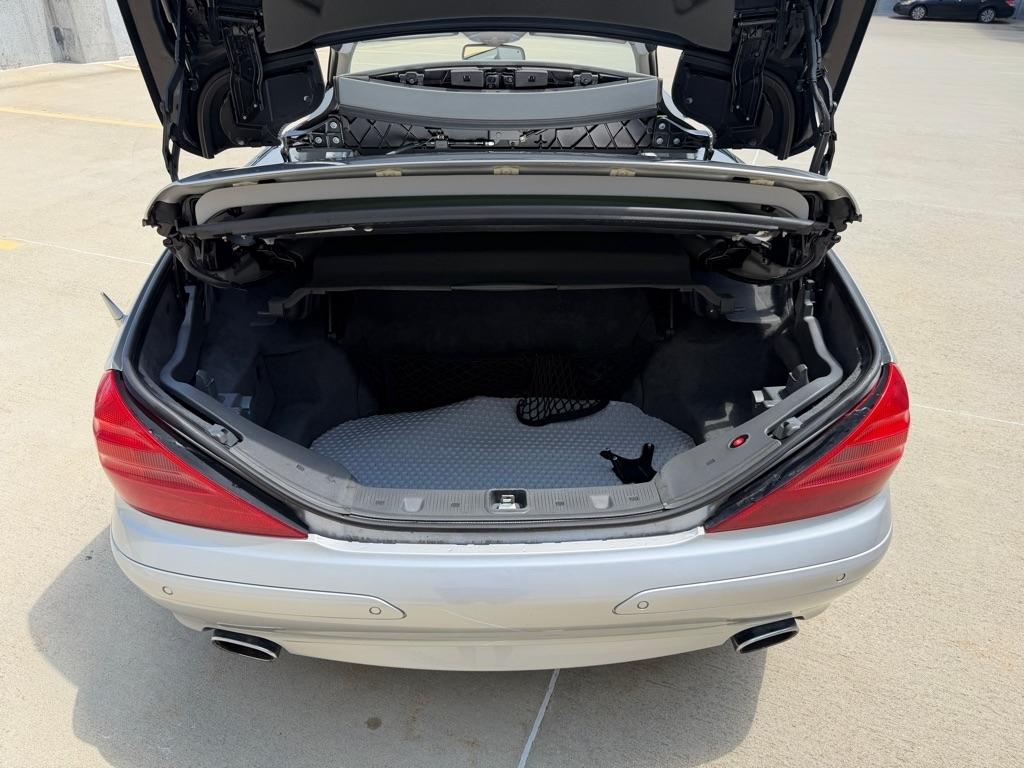 Mercedes-Benz SL  2004