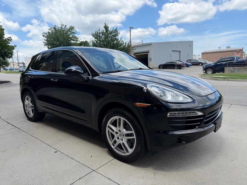 Porsche Cayenne Base 2014