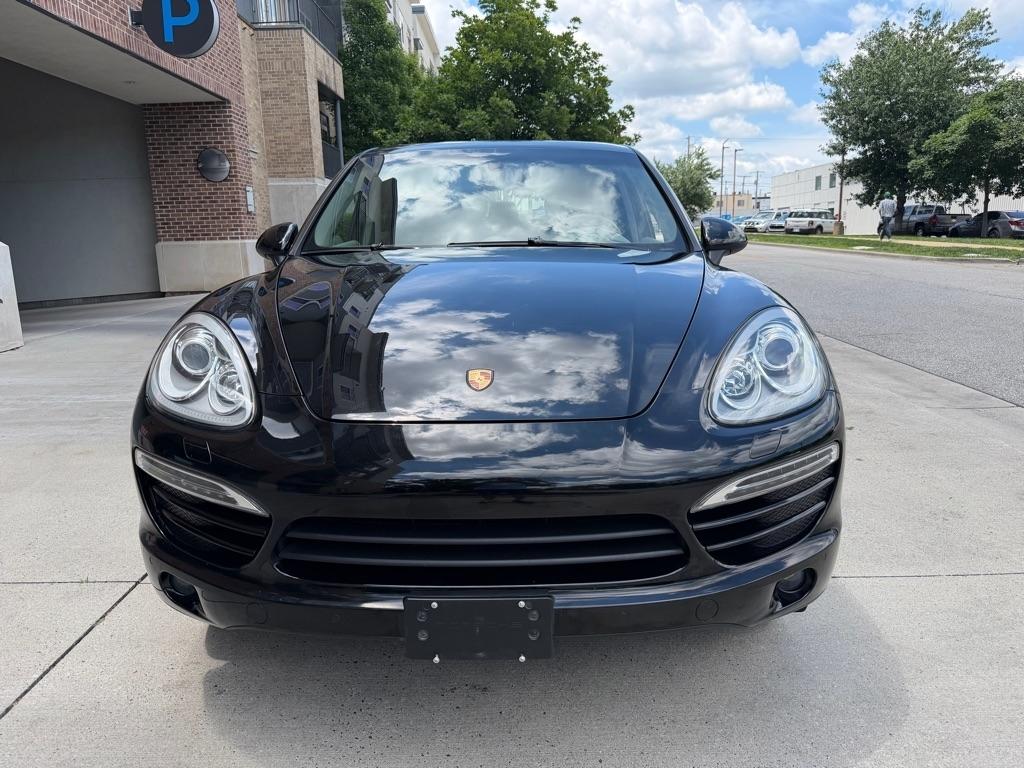 Porsche Cayenne Base 2014