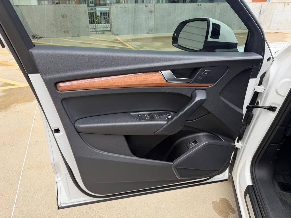 Audi Q5 2.0T Premium quattro 2021