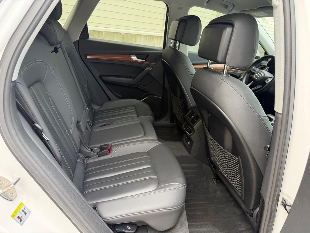 Audi Q5 2.0T Premium quattro 2021