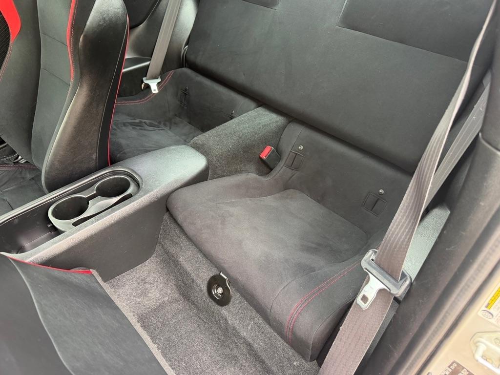 Scion FR-S 6MT 2013