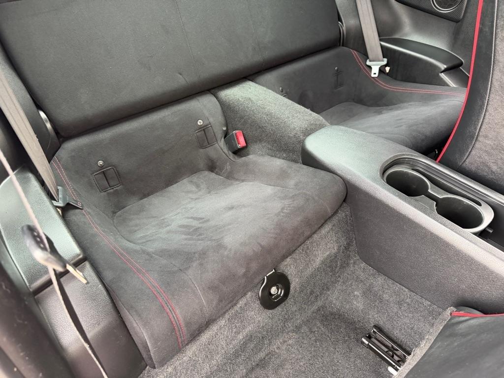 Scion FR-S 6MT 2013