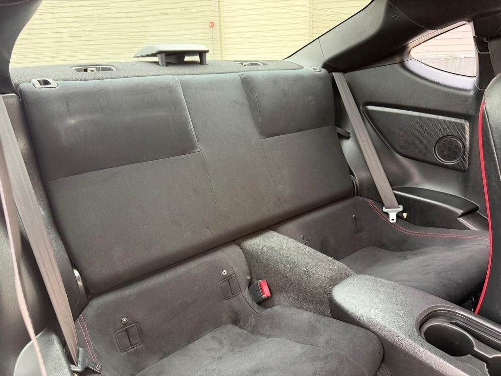 Scion FR-S 6MT 2013